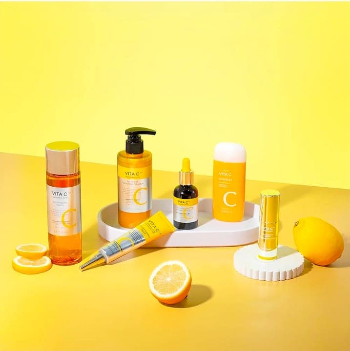 Skincare Routine for Travel and Commuting Made Easy